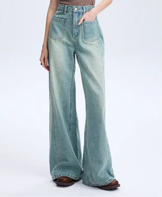 মাঝারি উচ্চ কোমর সঙ্গে loose-fit প্রশস্ত পা নকশা